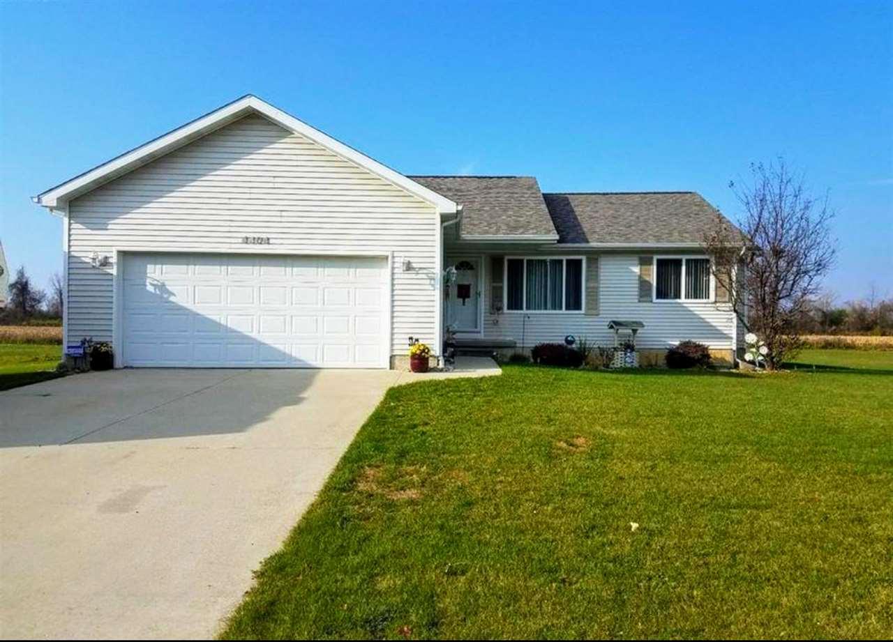 4404 Soya Ave - Photo 1