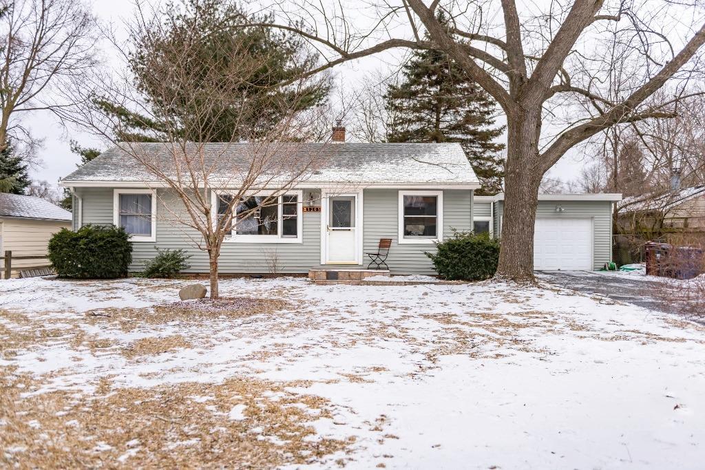 3205 Dwight St - Photo 1