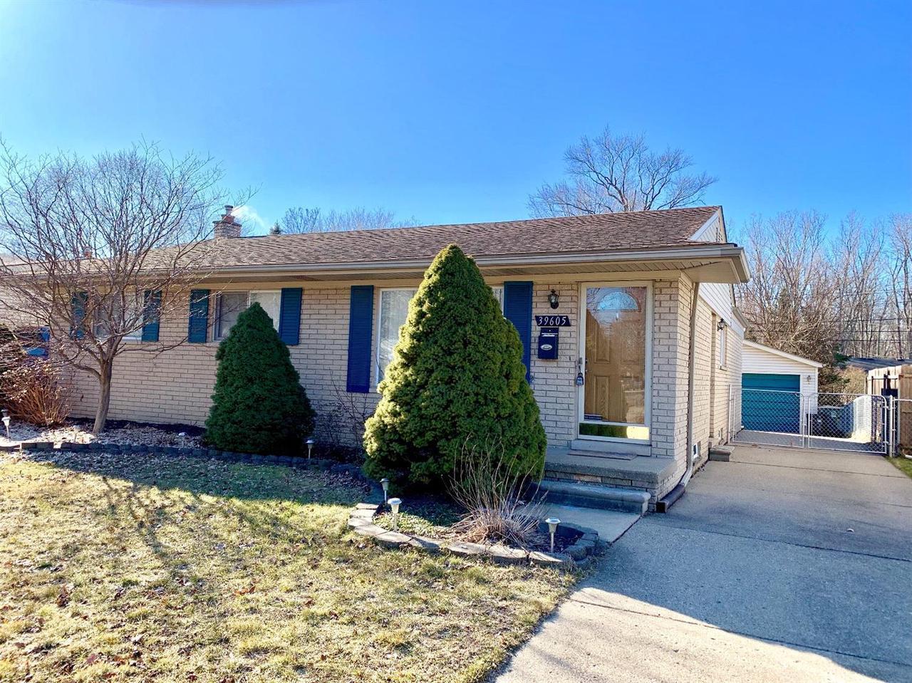 39605 Peters Dr - Photo 1