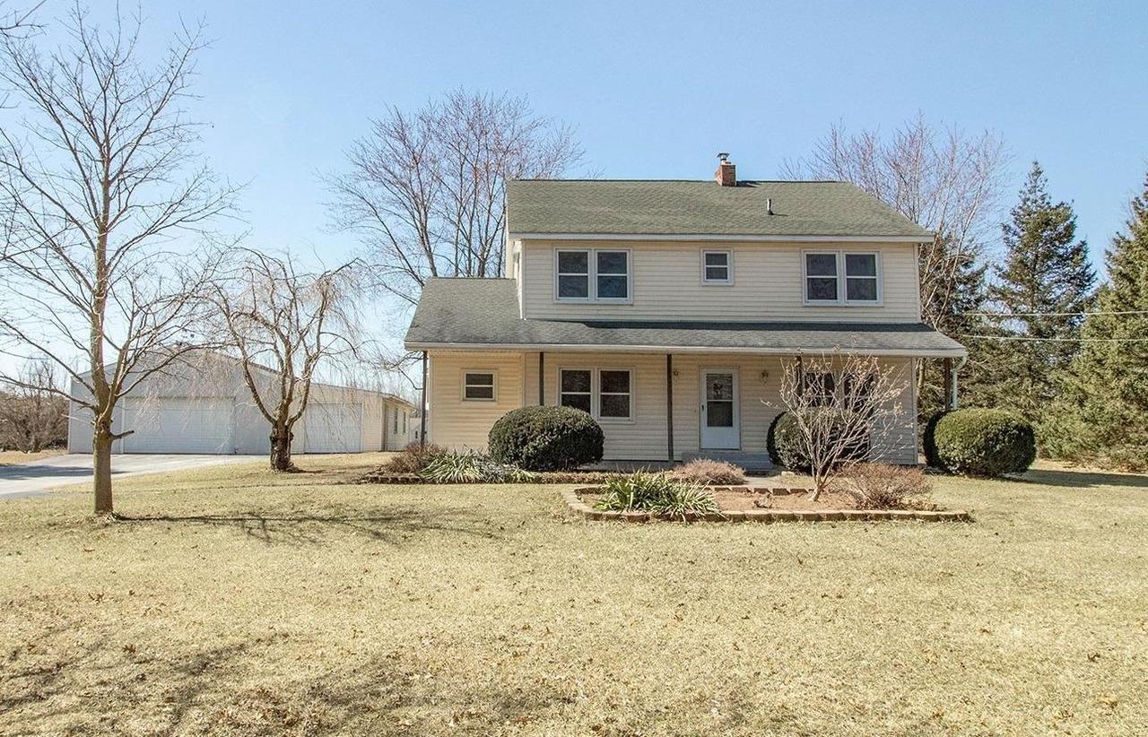 7570 Warner Rd - Photo 1
