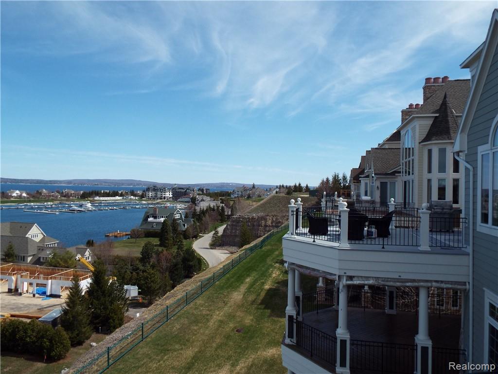 4056 Harborview Rdg - Photo 1