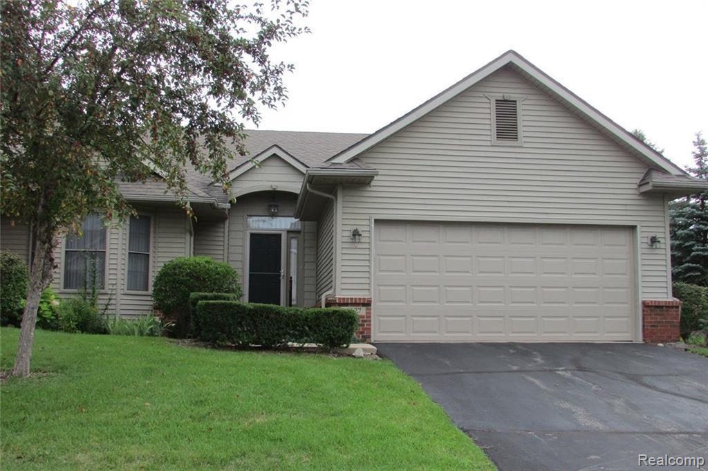 6177 Green Ash Dr - Photo 1