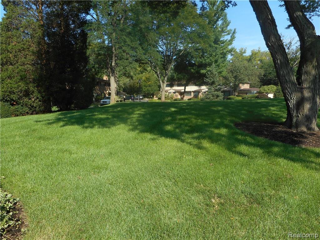 134 Hickory Grove Rd - Photo 1