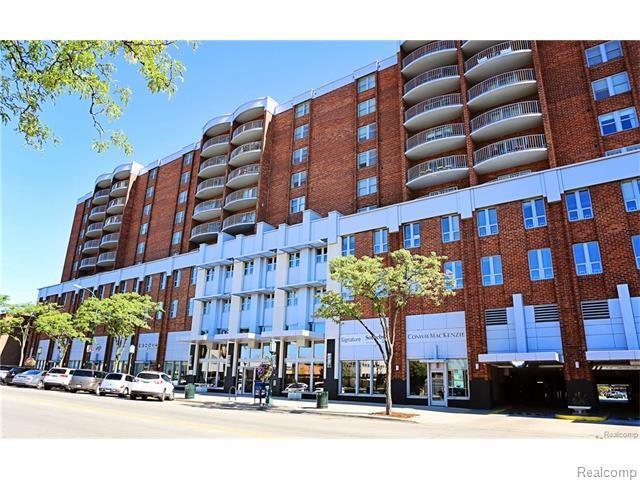411 Old Woodward Ave - Photo 1