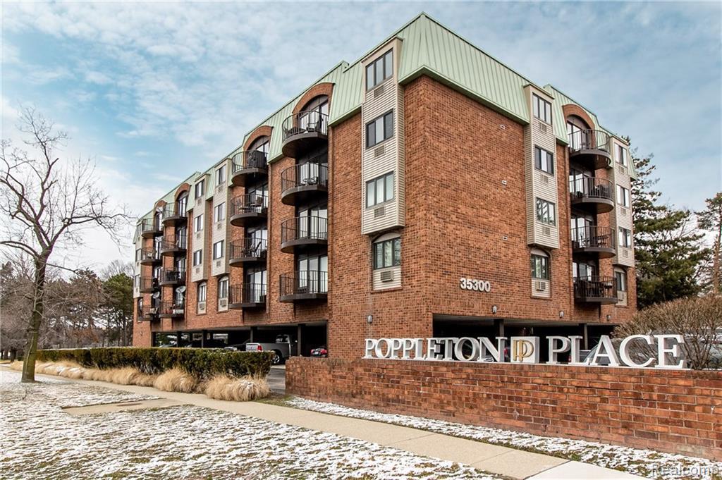 35300 Woodward Ave - Photo 1