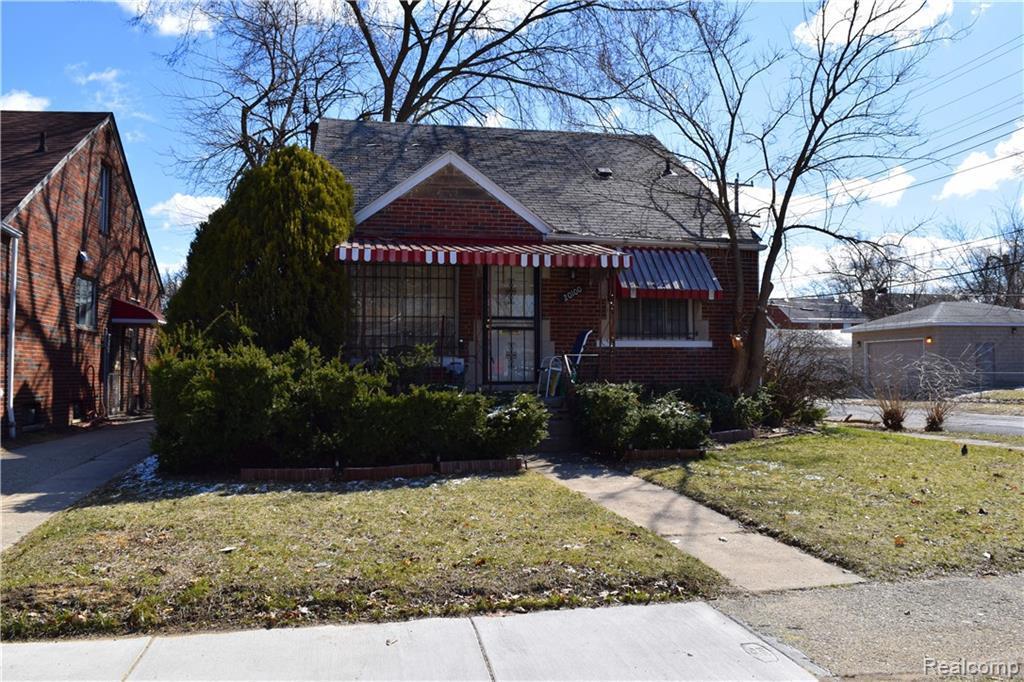 20100 Greeley St - Photo 1