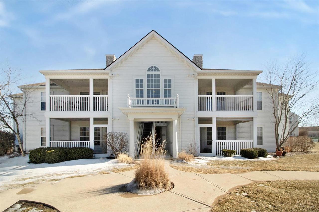 1109 Joyce Ln - Photo 1