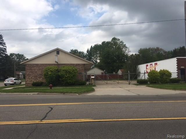 26140 7 MILE RD - Photo 1
