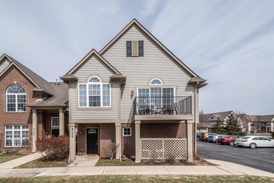 3172 Primrose Ln - Photo 1