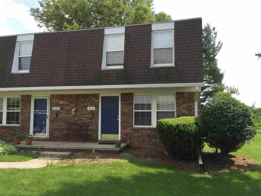 6210 Beechfield - Photo 1