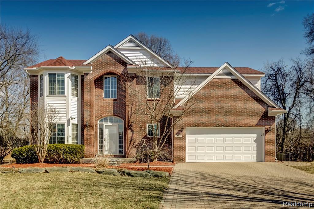 7827 Oakland Manor Dr - Photo 1