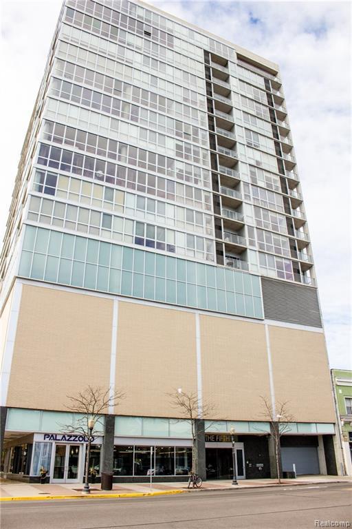 432 Washington Ave - Photo 1