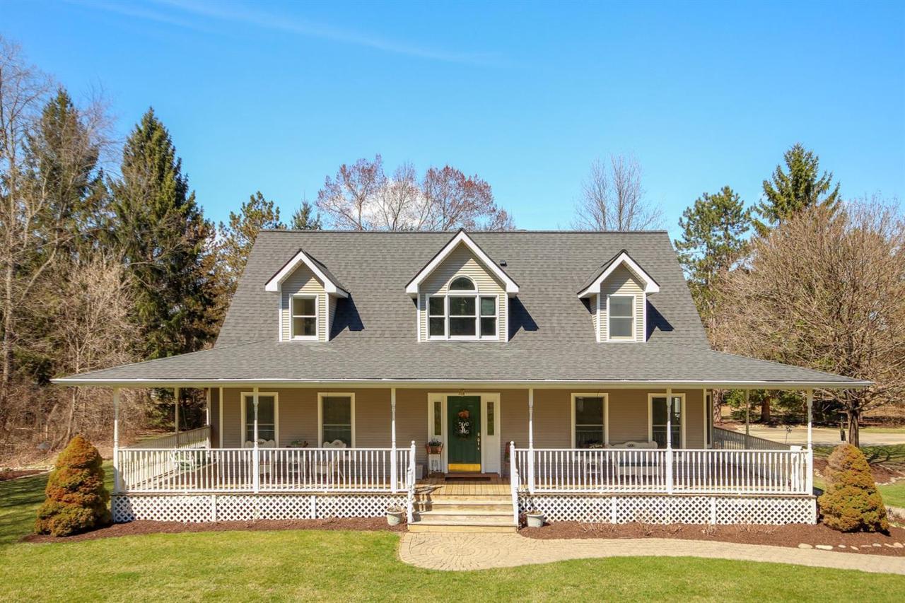 1162 Old Plank Rd - Photo 1