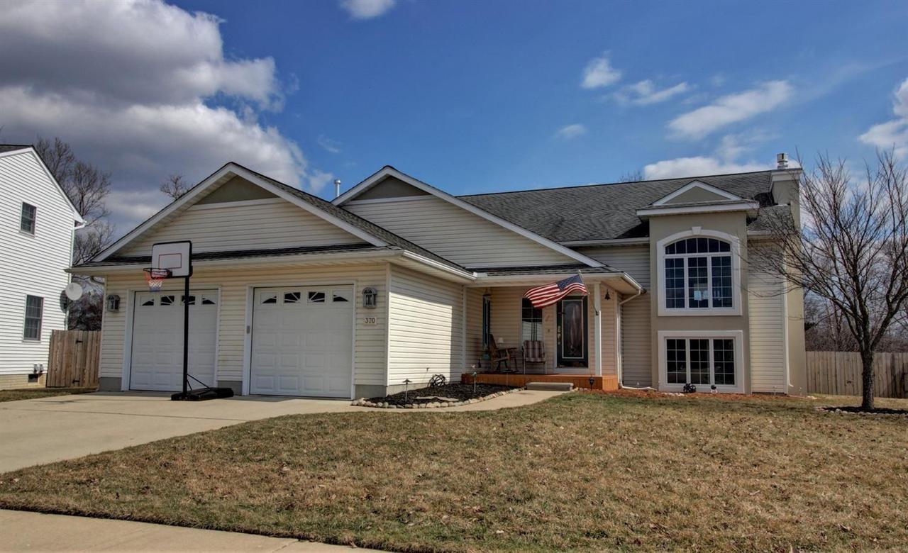 370 Ann Marie Dr - Photo 1