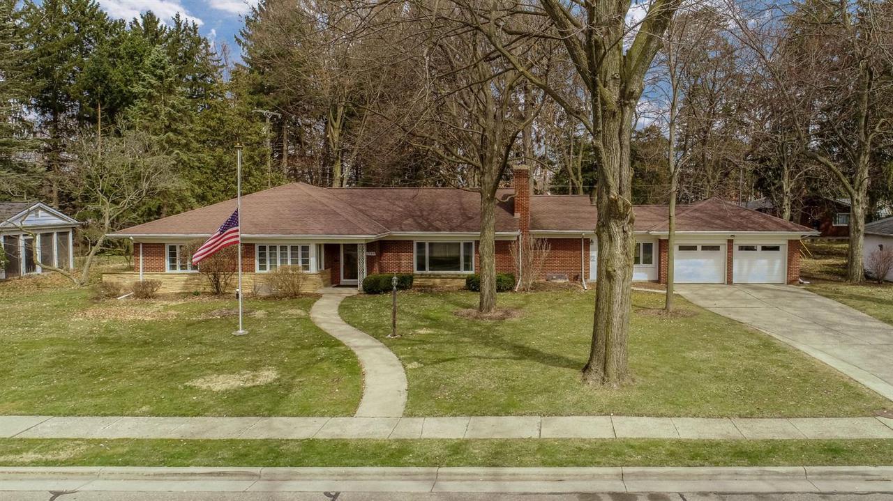 1306 Cross St - Photo 1