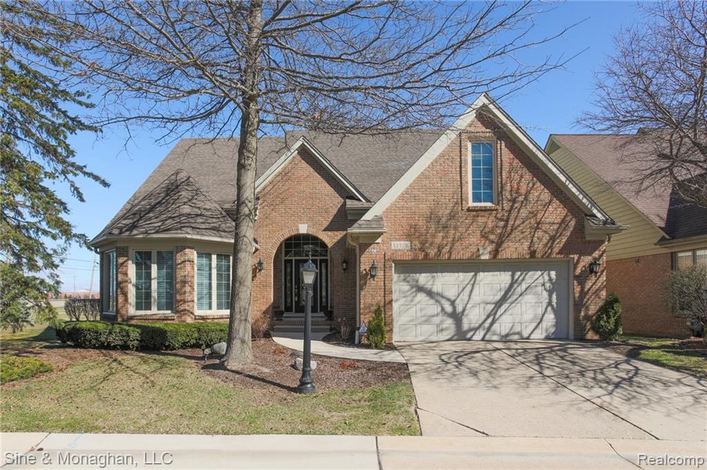 18705 River Pointe Dr - Photo 1