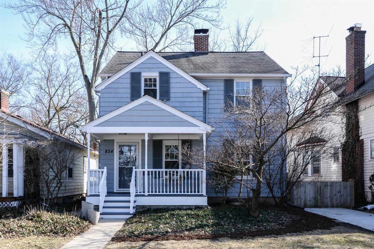 824 Granger Ave - Photo 1