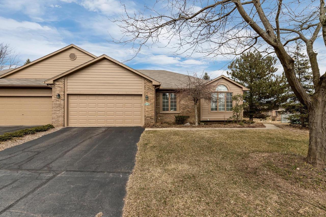 1292 Pepperidge Way - Photo 1