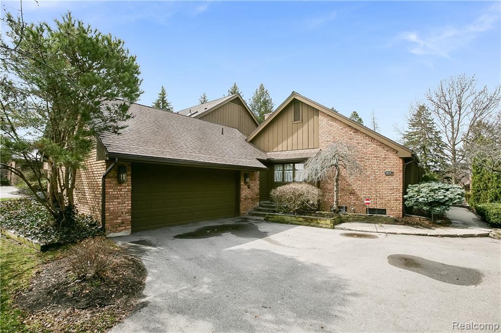 1869 Golf Ridge Dr - Photo 1
