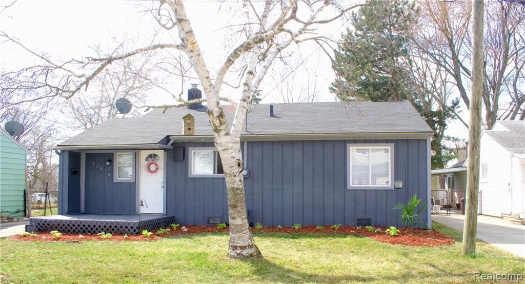 32410 Muskegon Crt - Photo 1