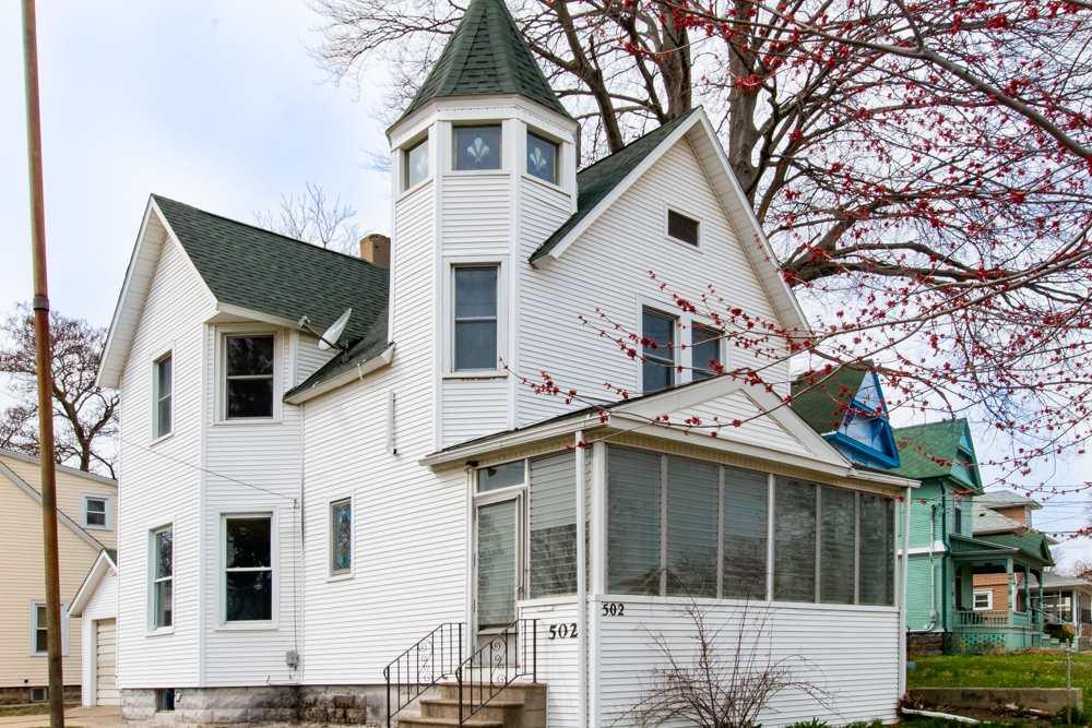 502 Steward Ave - Photo 1