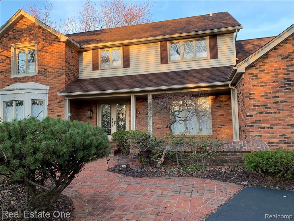 4748 Knoll Crt - Photo 1