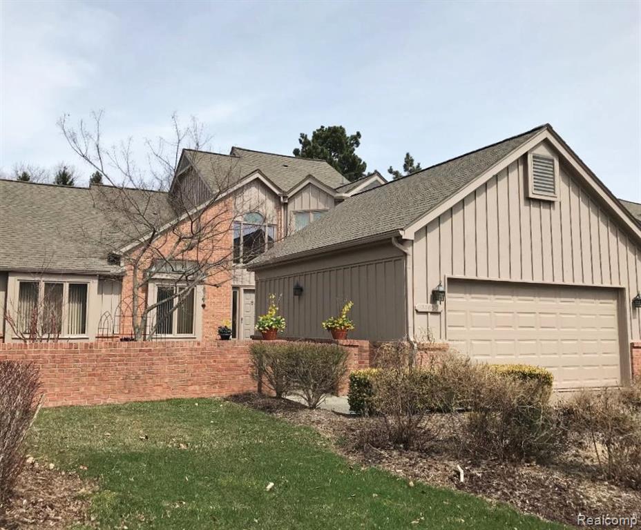 37650 Russett Dr - Photo 1
