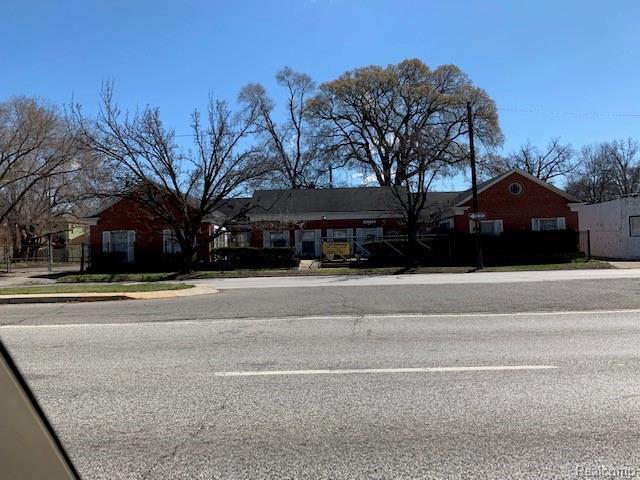 17320 Livernois Ave - Photo 1