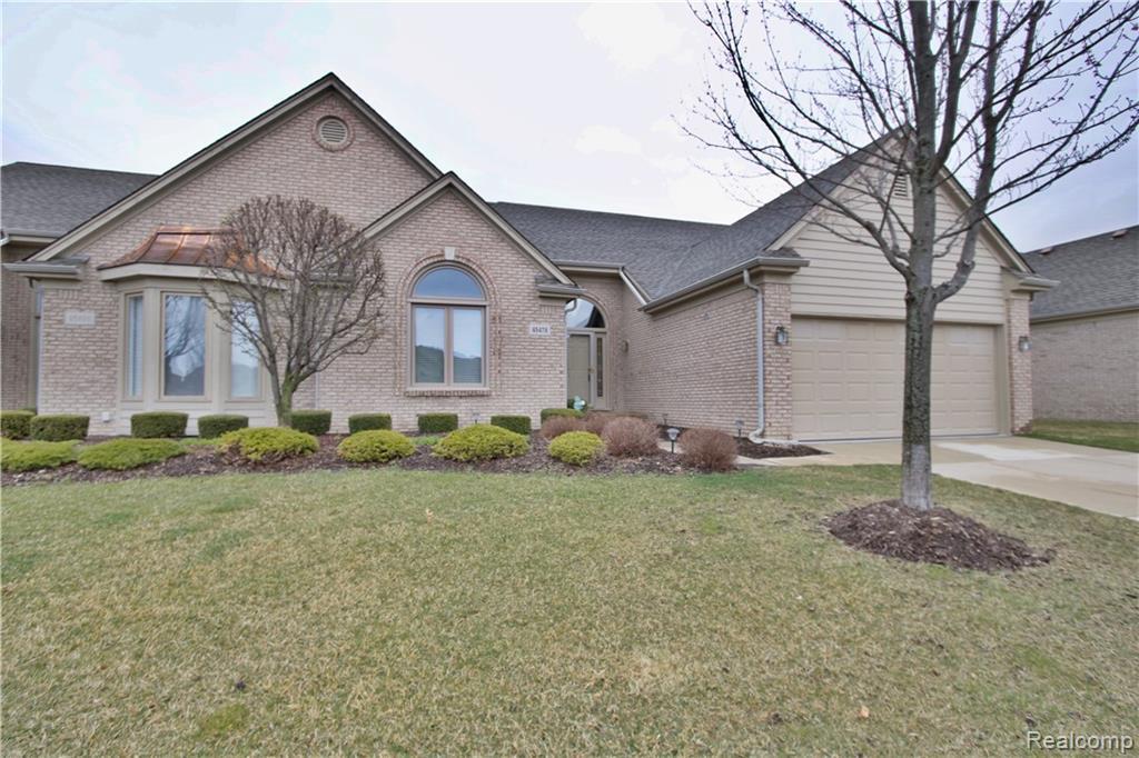 45478 Diamond Pond Dr - Photo 1