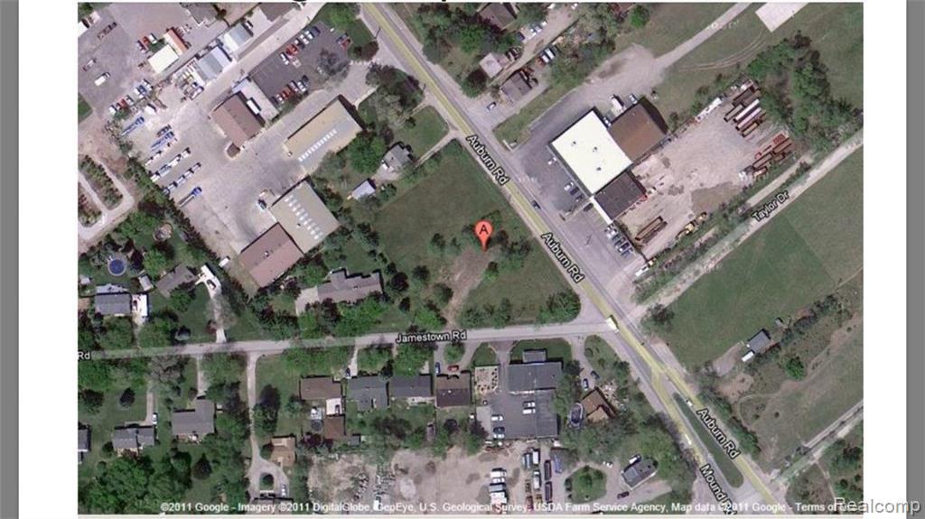 5666 Auburn Rd - Photo 1