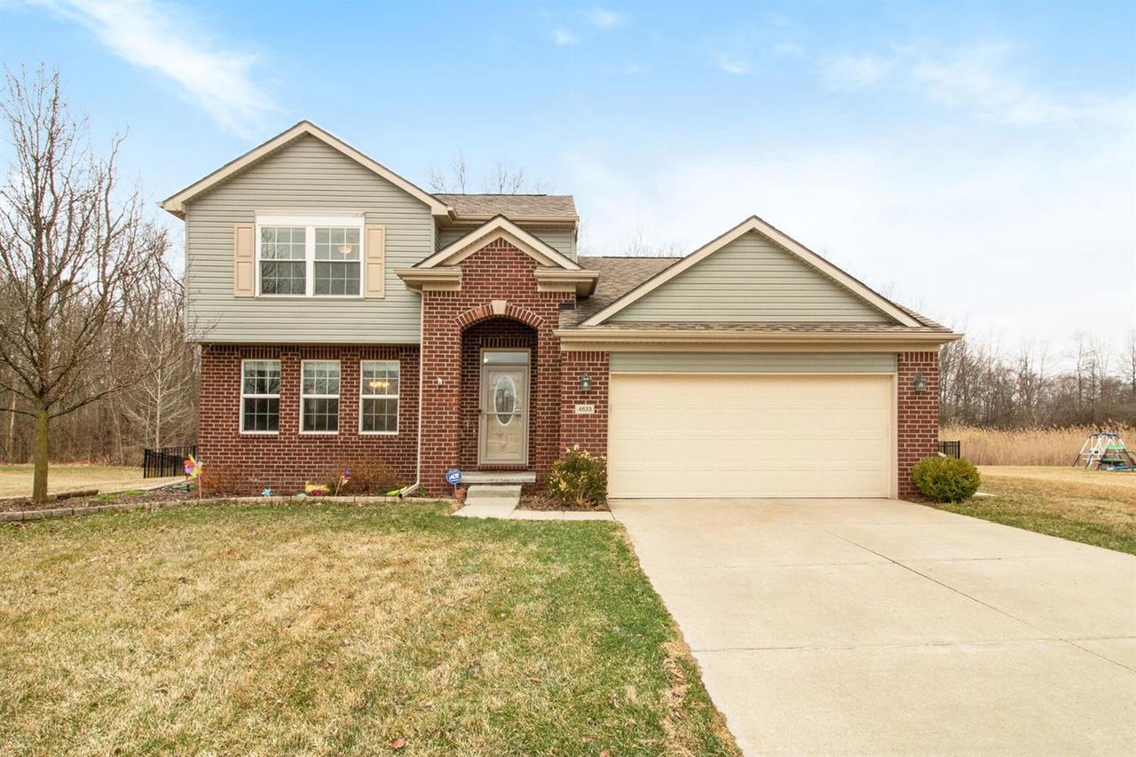 4533 Cloverlane Ct - Photo 1