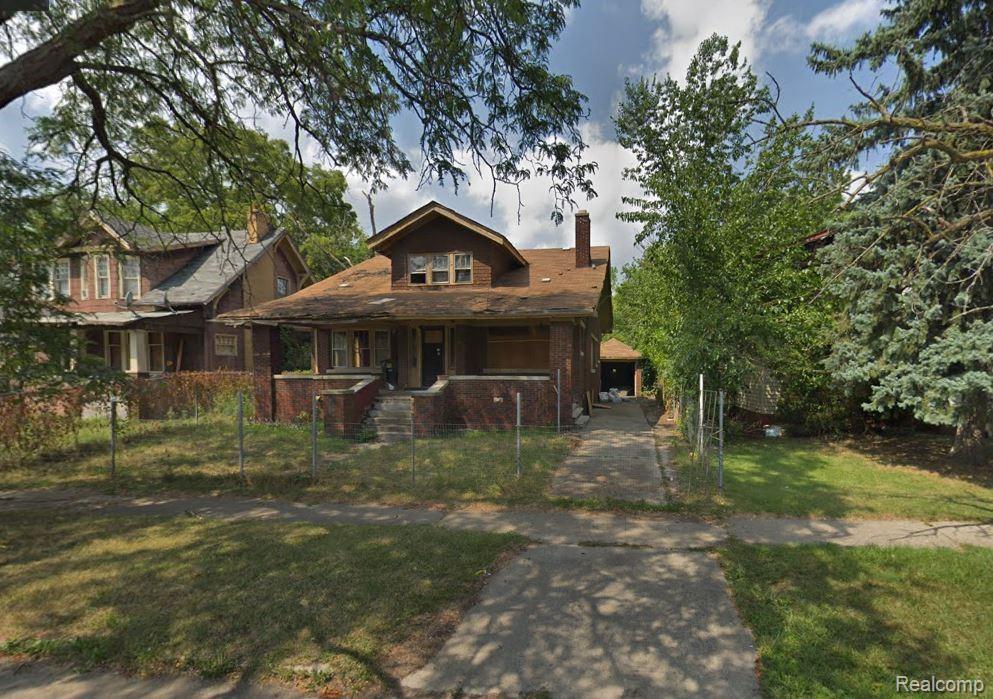 60 Tuxedo St - Photo 1