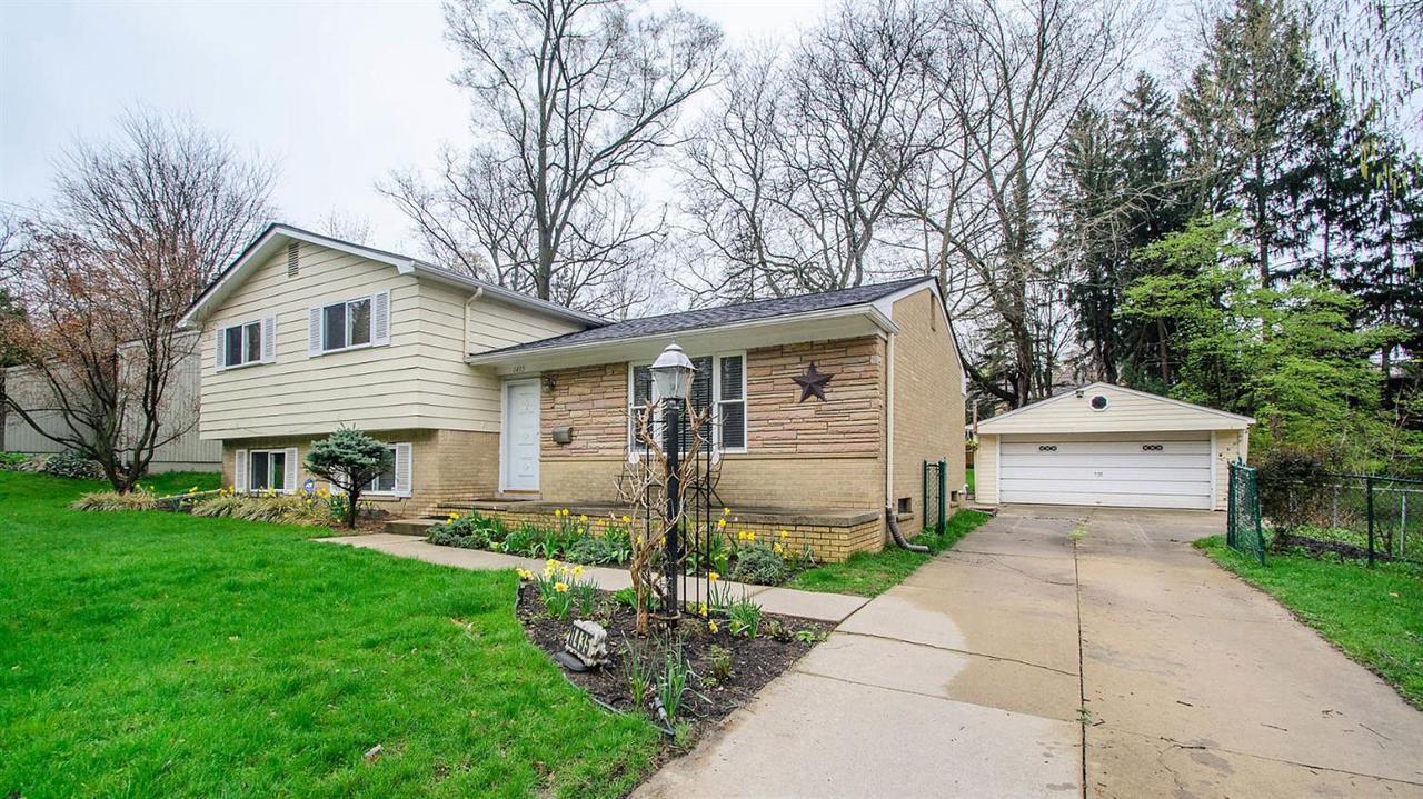 1435 Kingwood St - Photo 1