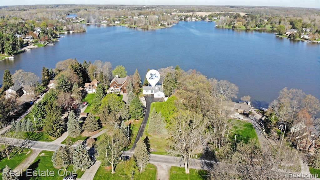 3016 Woodland Dr - Photo 1
