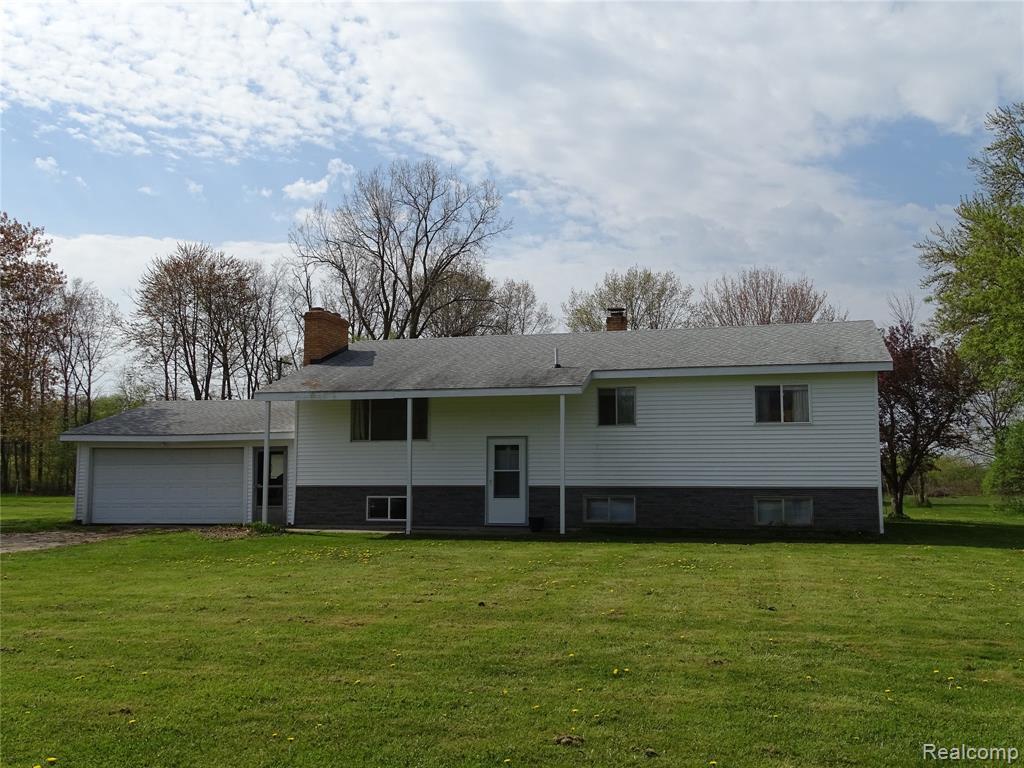 2222 Wilson Rd E - Photo 1