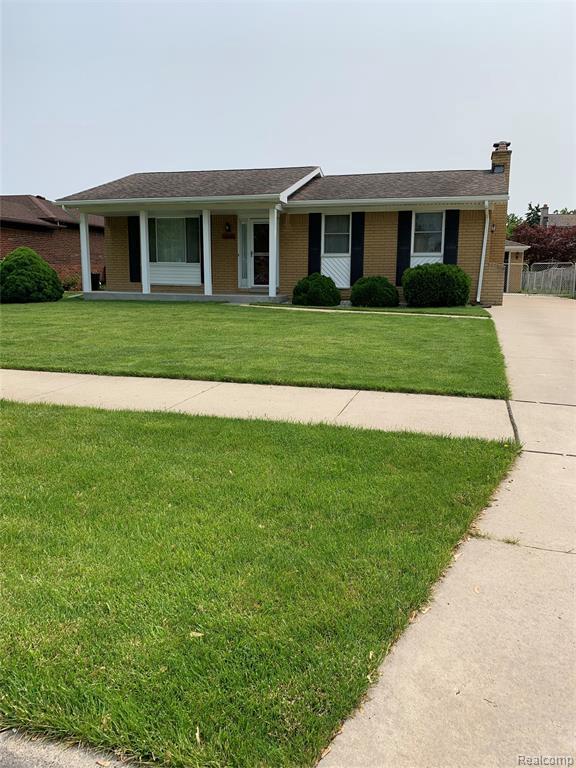 28391 Mayfair - Photo 1