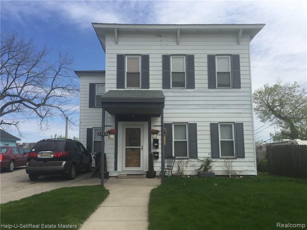 2108 Military St - Photo 1