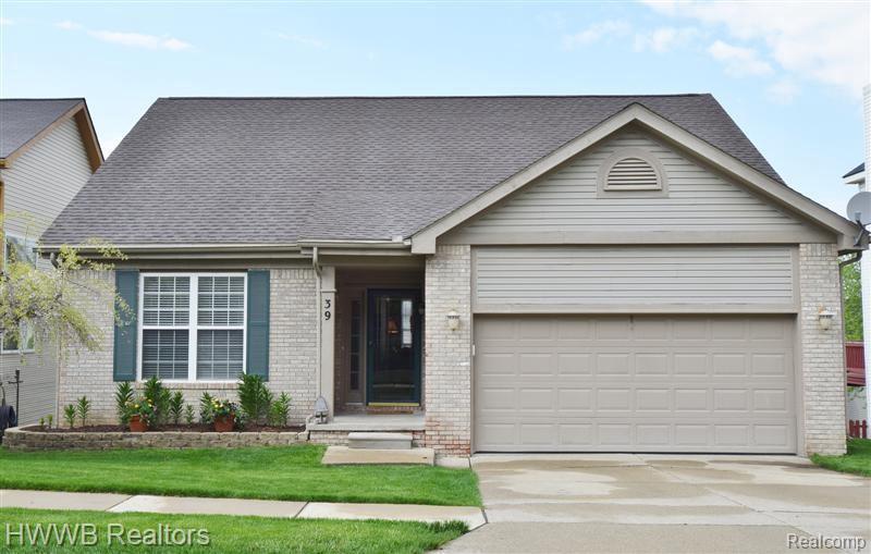 39 Eagle Ridge Rd - Photo 1