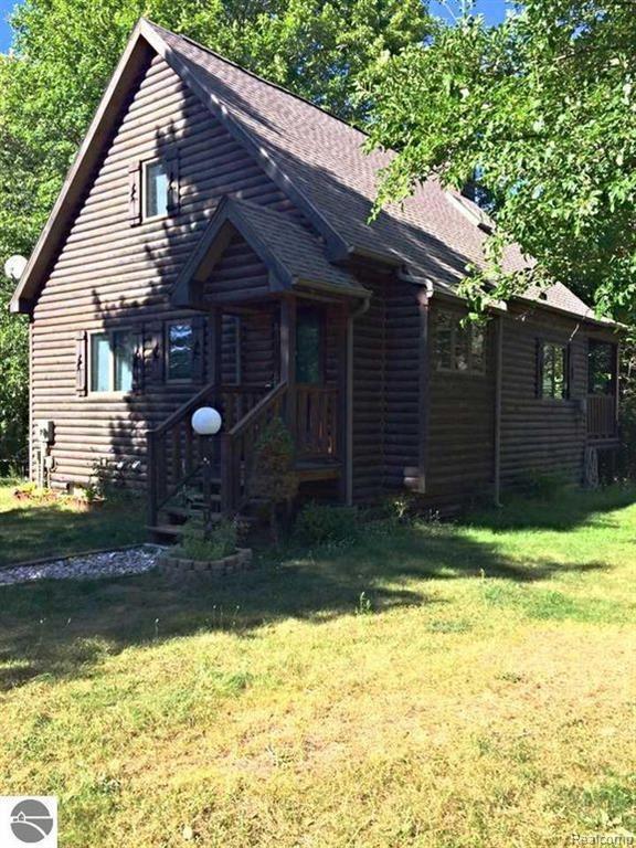 18862 Oxbow Dr - Photo 1