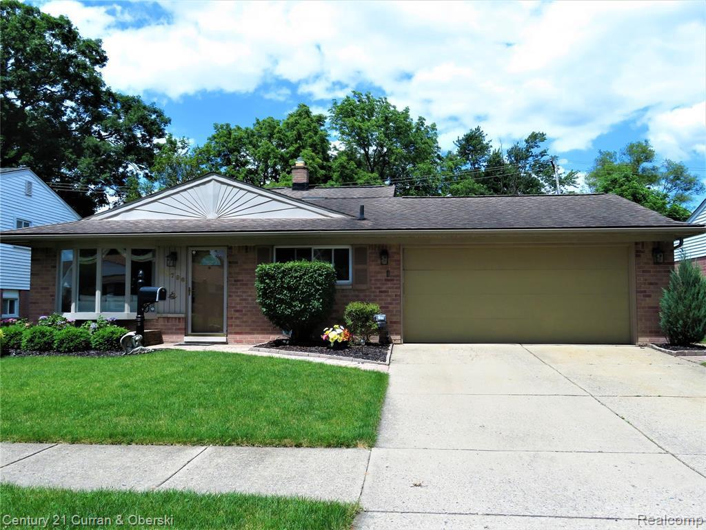 33796 Lacrosse St - Photo 1