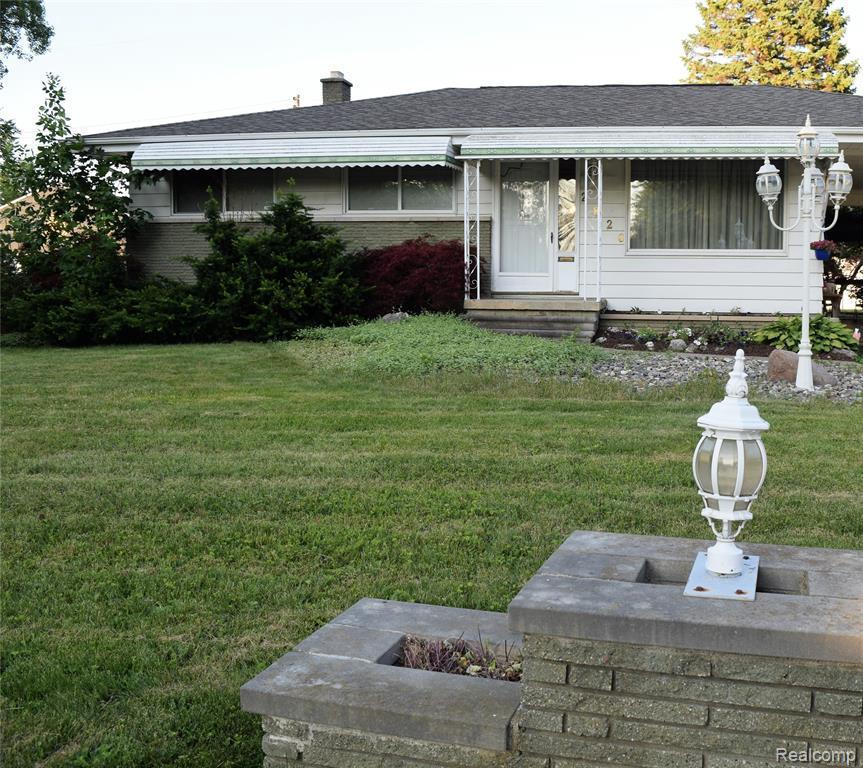 2826 Riegle Ave - Photo 1