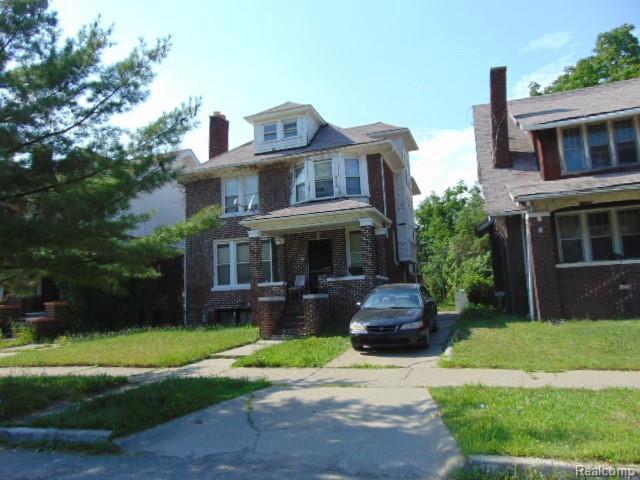 294 Monterey St - Photo 1