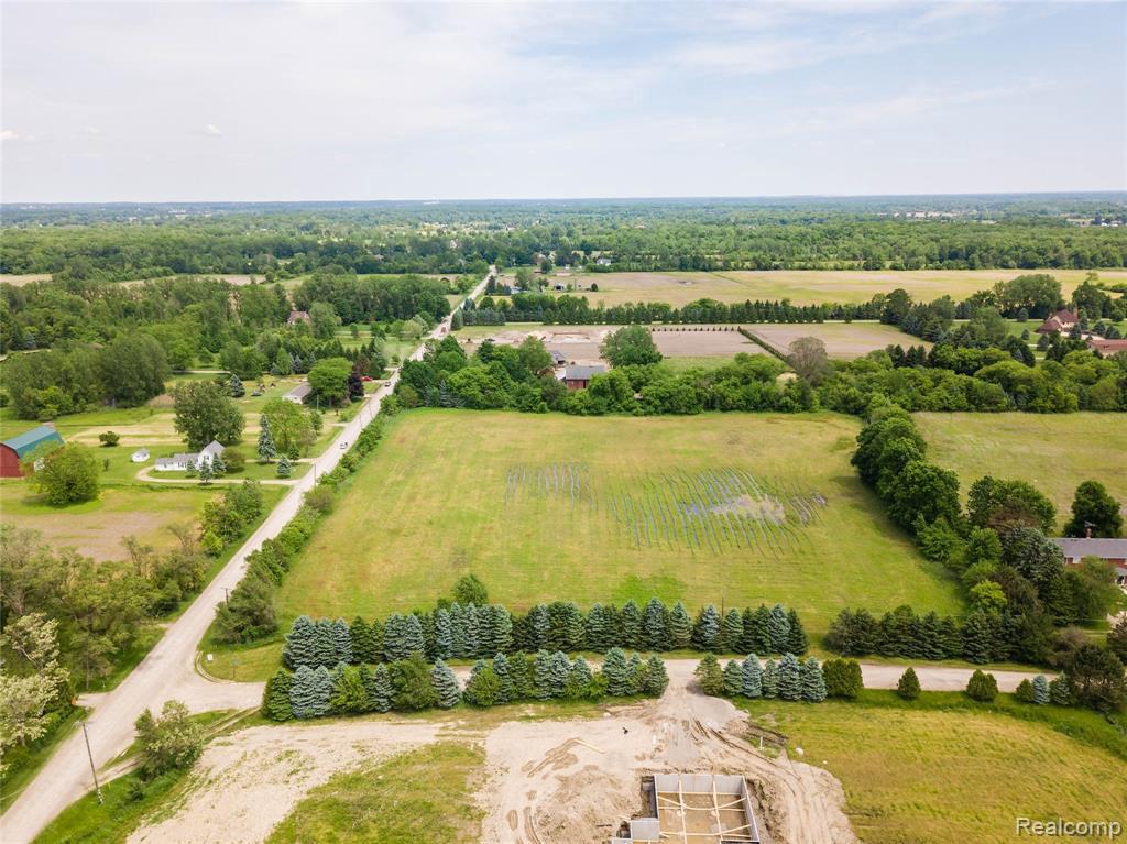 66710 Freigang Rd - Photo 1