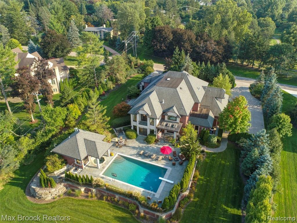 790 Falmouth Dr - Photo 1
