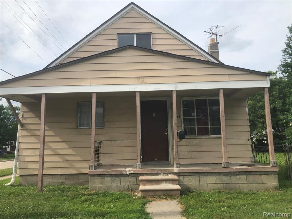 11003 Chalmers Ave - Photo 1