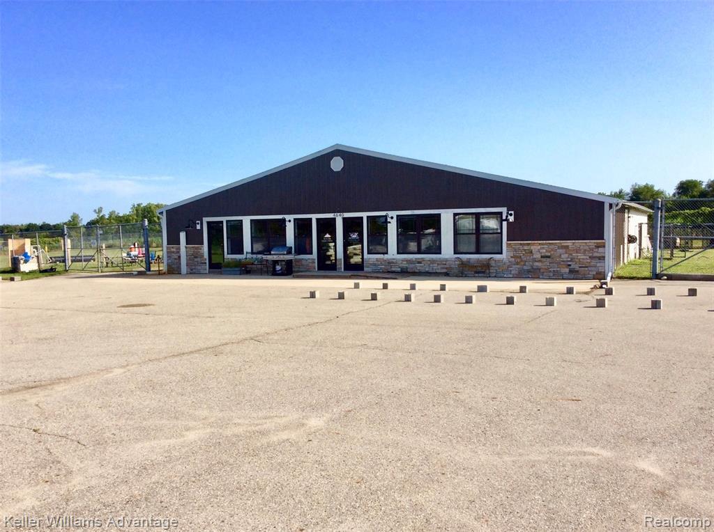 4640 Grand River Ave - Photo 1