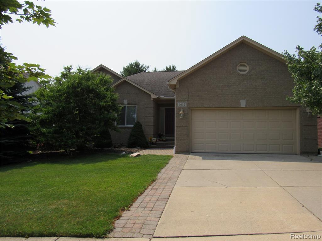 3612 Thornwood Dr - Photo 1