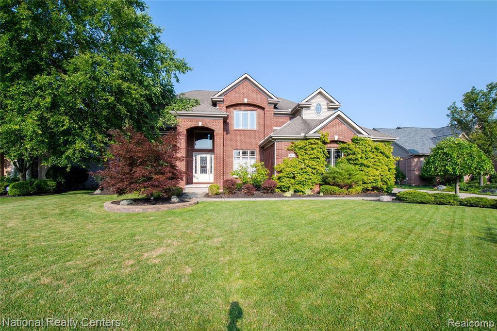 18913 Aspen Dr - Photo 1
