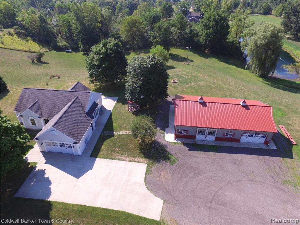 4536 Crandall Rd - Photo 1