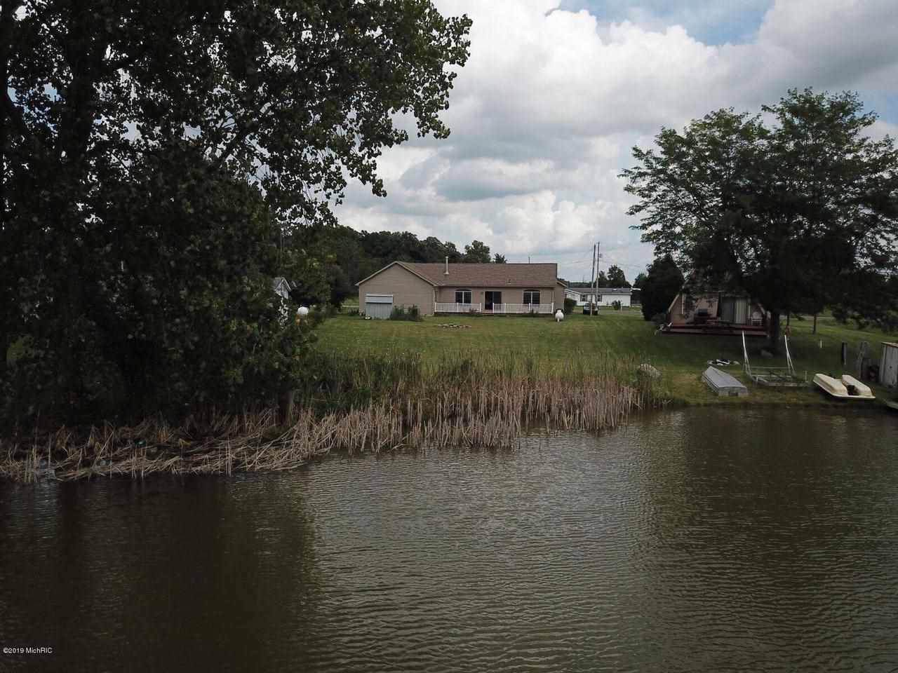 14762 Merry Dr - Photo 1